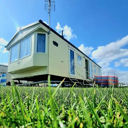 Paula.Aga- Caravan Clacton-on-Sea Exterior photo