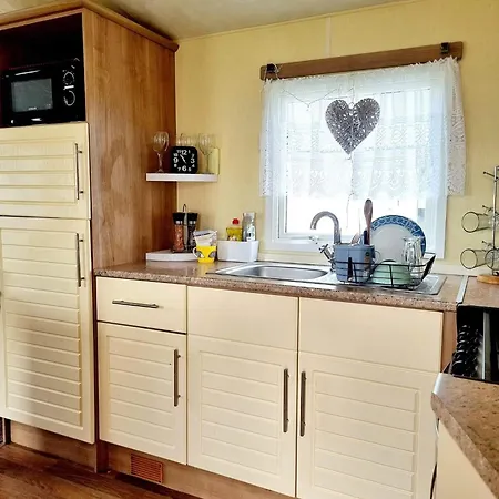 Paula.Aga- Caravan Clacton-on-Sea Exterior photo